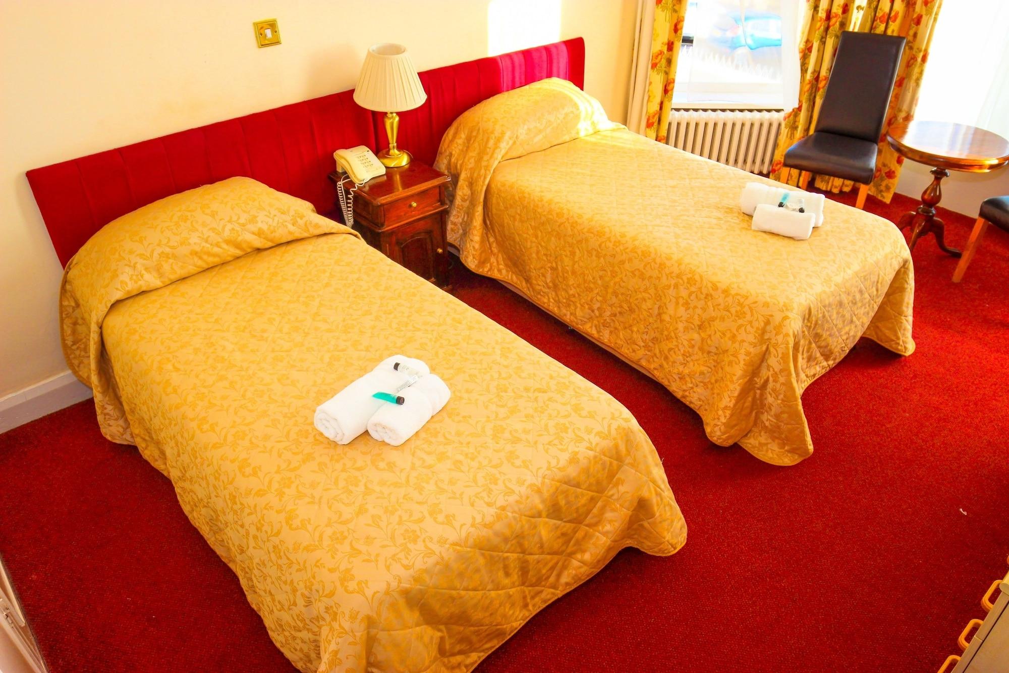 Albany Lions Hotel Истбурн Экстерьер фото