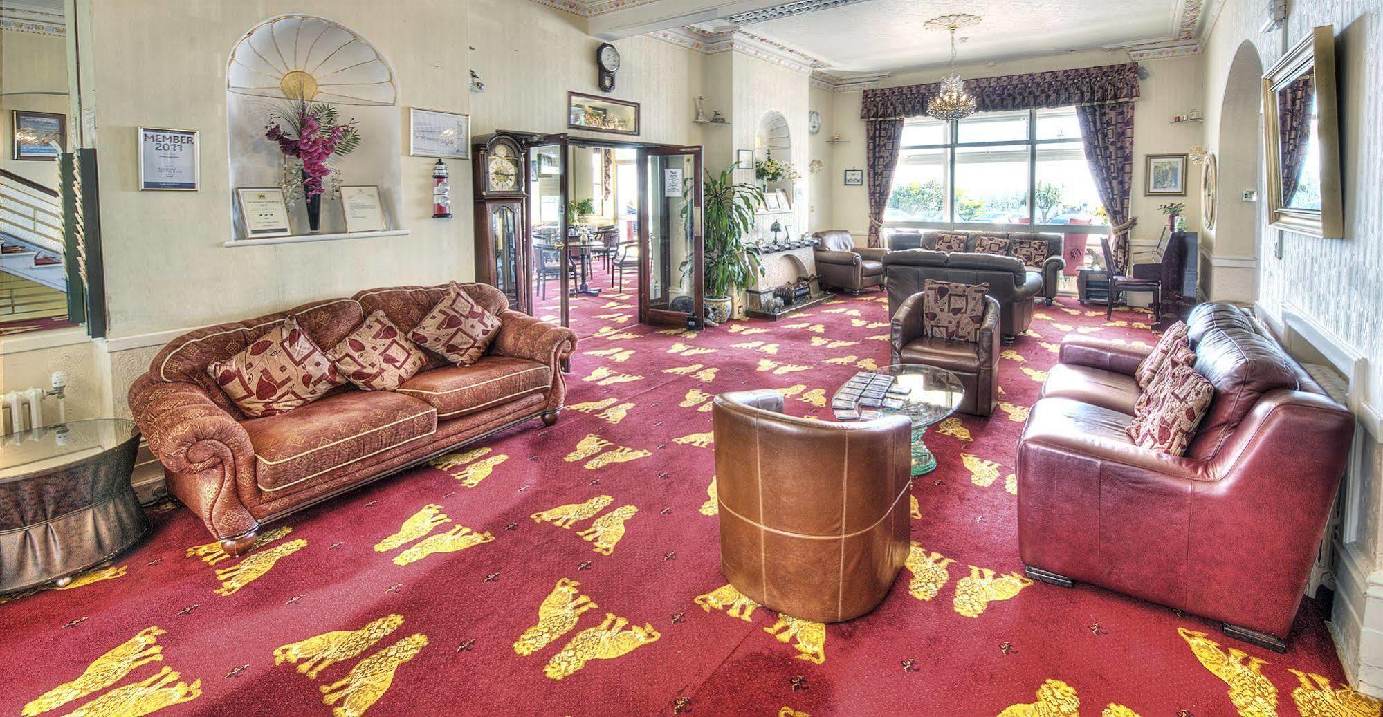 Albany Lions Hotel Истбурн Экстерьер фото